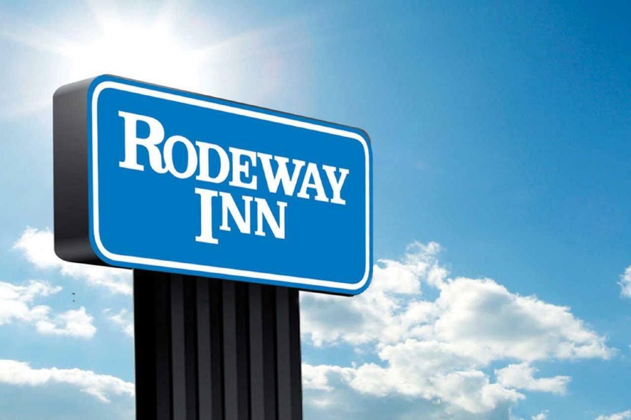Rodeway Inn Lumberton Extérieur photo